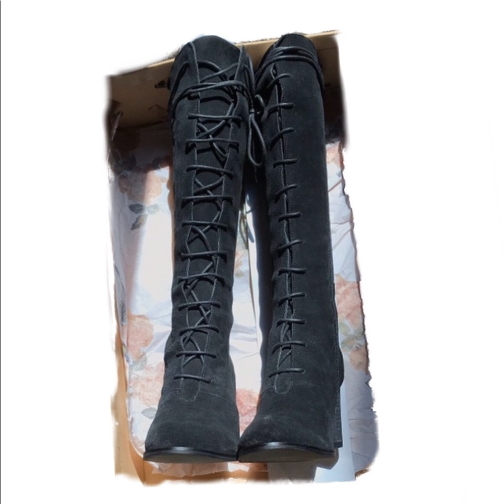 Joyfolie distress suede lace up Elody Boots 9.5 - Picture 1 of 5